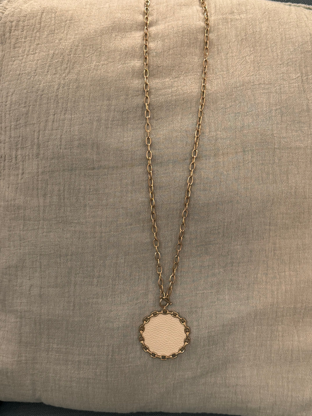 IVORY CHAINLINK NECKLACE