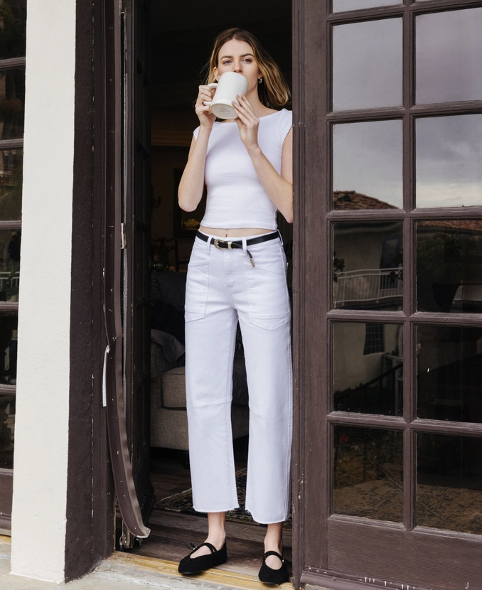 Super High Rise Raw Hem Barrel Jeans Optic White