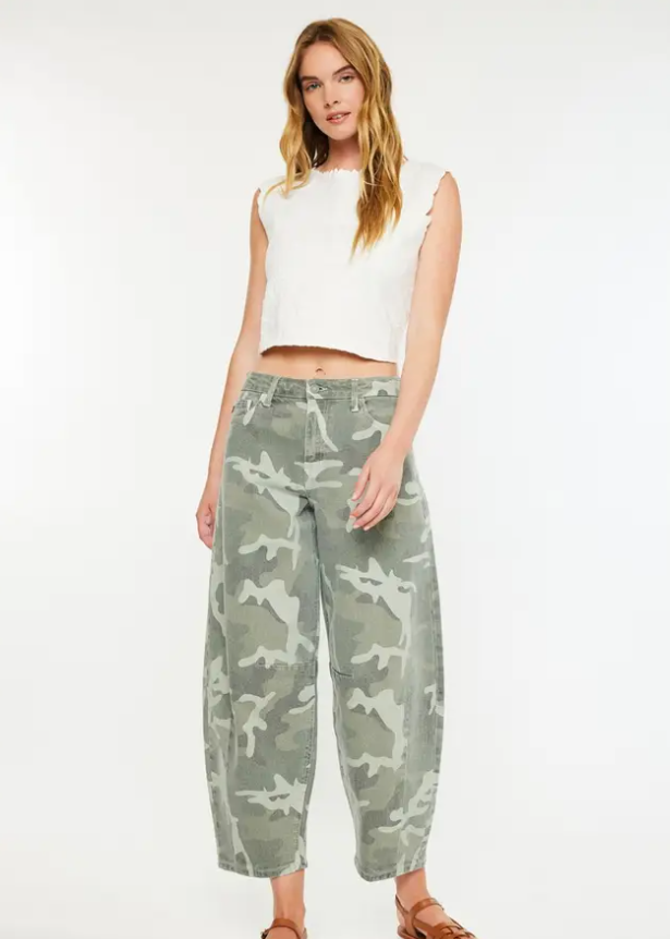 High Rise Camo Horseshoe Fit Jeans