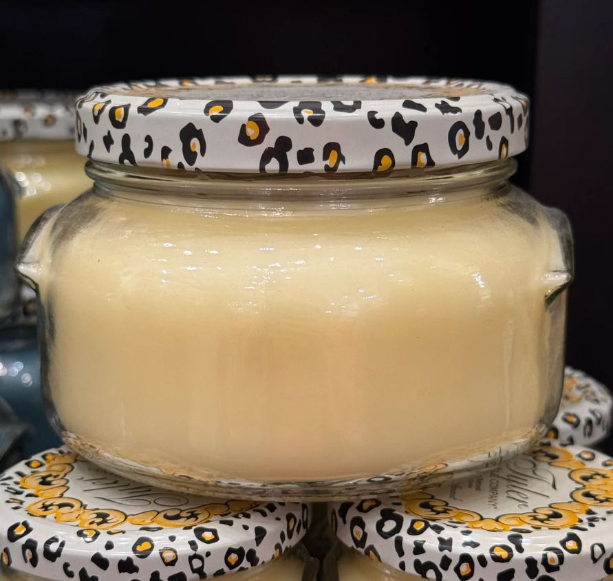 22oz Beach Blonde Candle