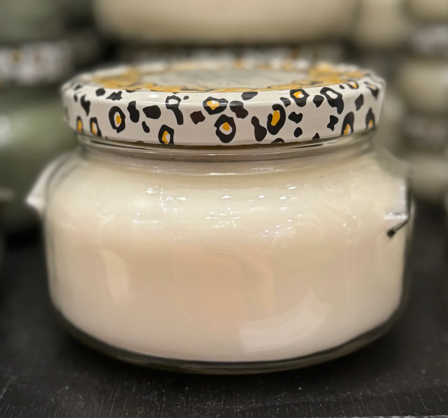 22oz Pristine Candle